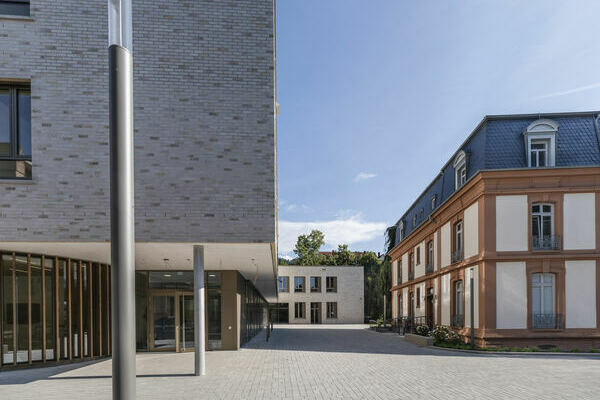 Schulgelnde und Kloster St. Ursula Schulen